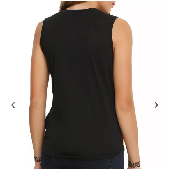 out of stock Disney Snow White Portrait Girls Muscle Top size medium - Picture 2 of 5